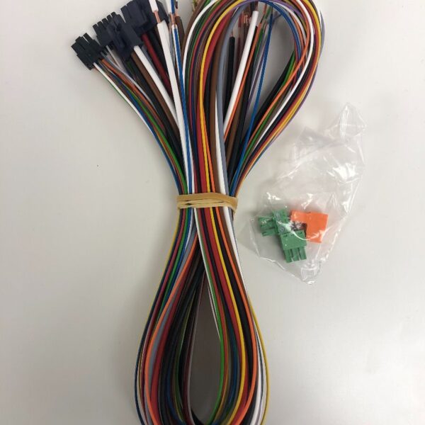 UCHCOND010 Kit connettori. e cavo 1metro per UCHILLER DIN