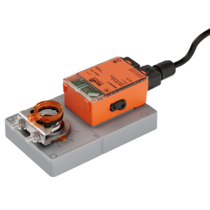 GM230.18 Attuatore rotativo, 40 Nm, AC 100...240 V, On/Off, 3-punti, 150 s (90...150 s), IP54, Terminali